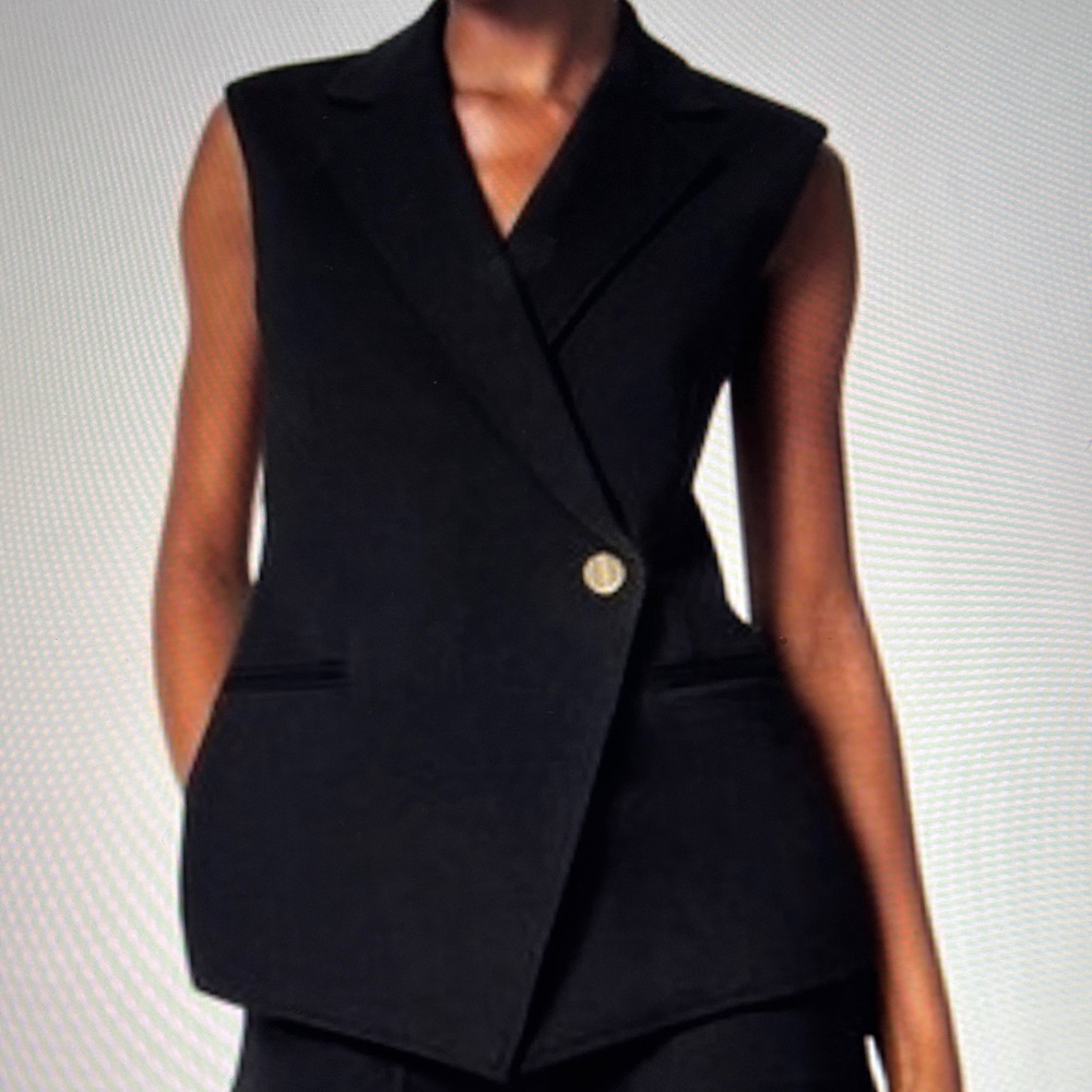 Spanx Sleeveless Vest